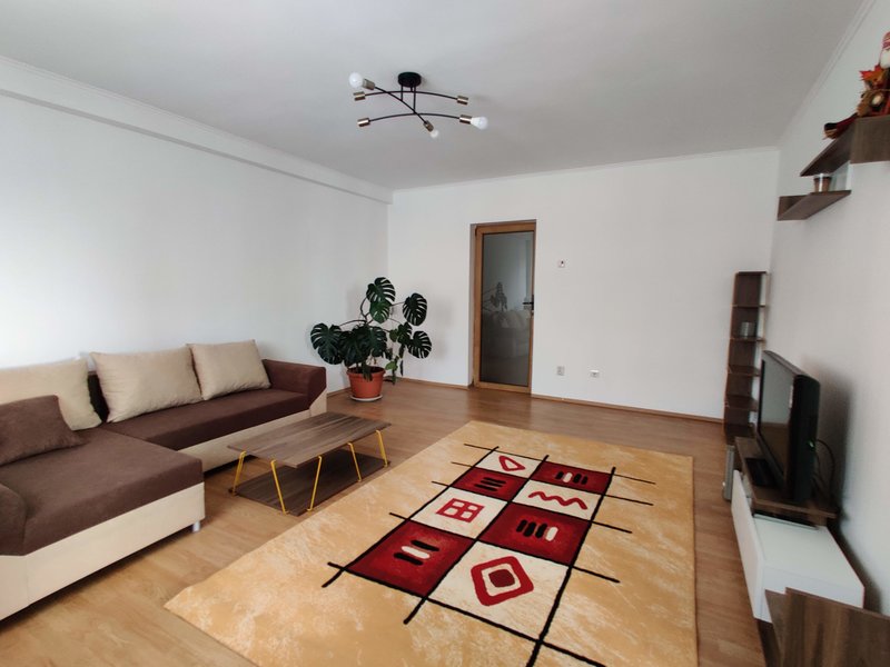 Inchiriere Apartament 3 Camere TImpuri Noi - Mircea Voda / Camera De Comert * LOC DE PARCARE *