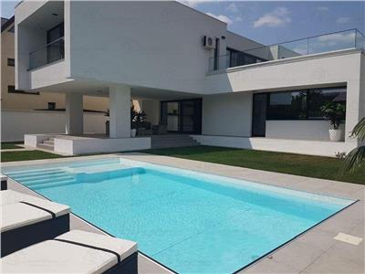 Vand vila 4 camere ultralux, piscina, garaj, terasa imensa