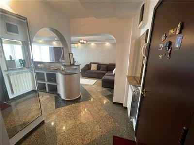 Vanzare Apartament 2 Camere Lux Decebal La Cheie