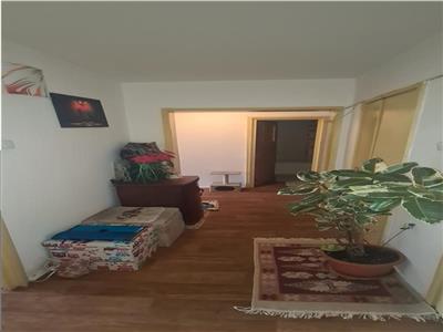 Vanzare apartament 2 camere Vitan-Auchan