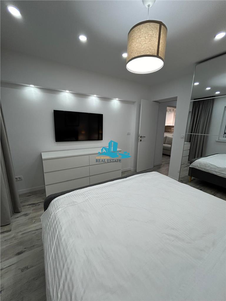 Inchiriere apartament 4 camere Lux Unirii-Coposu - Bucuresti