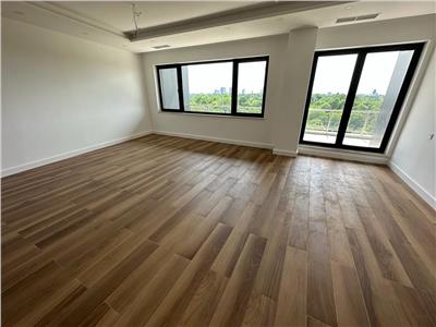 Vanzare apartament 4 camere, 4 bai, Herastrau, Soseaua Nodrului, boxa si parcare