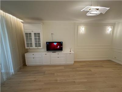 Vanzare apartament 4 camere, Arcul de Triumf, renovat complet, mobilat, utilat