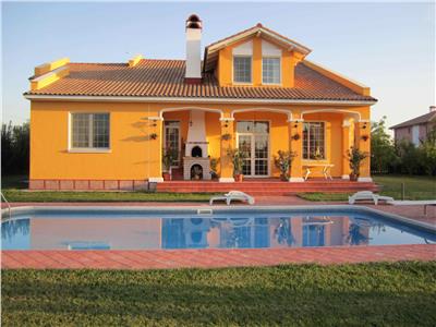Inchiriere casa Balotesti, 9 camere, 420mp, Piscina, intretinere inclusa in pret