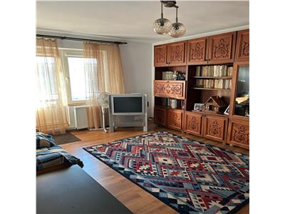 Vanzare apartament 3 camere, 2 bai, parcare, boxa, Kaufland Voluntari