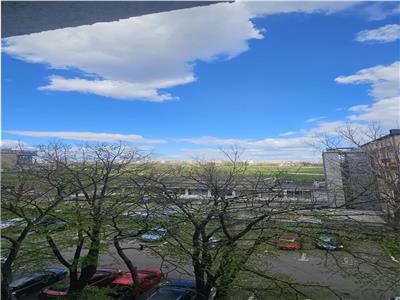 Vanzare apartament 2 camere Renovat Titan-Metrou