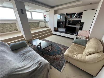 Vanzare apartament 2 camere Tineretului, acces terasa blocului