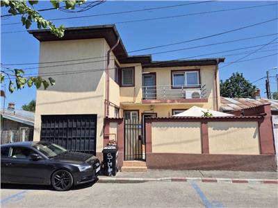 Vanzare casa P+1E, 2006, curte proprie, foisor, Voluntari
